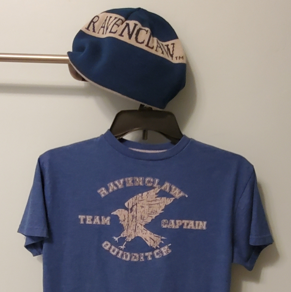 Ravenclaw shirt and beenie